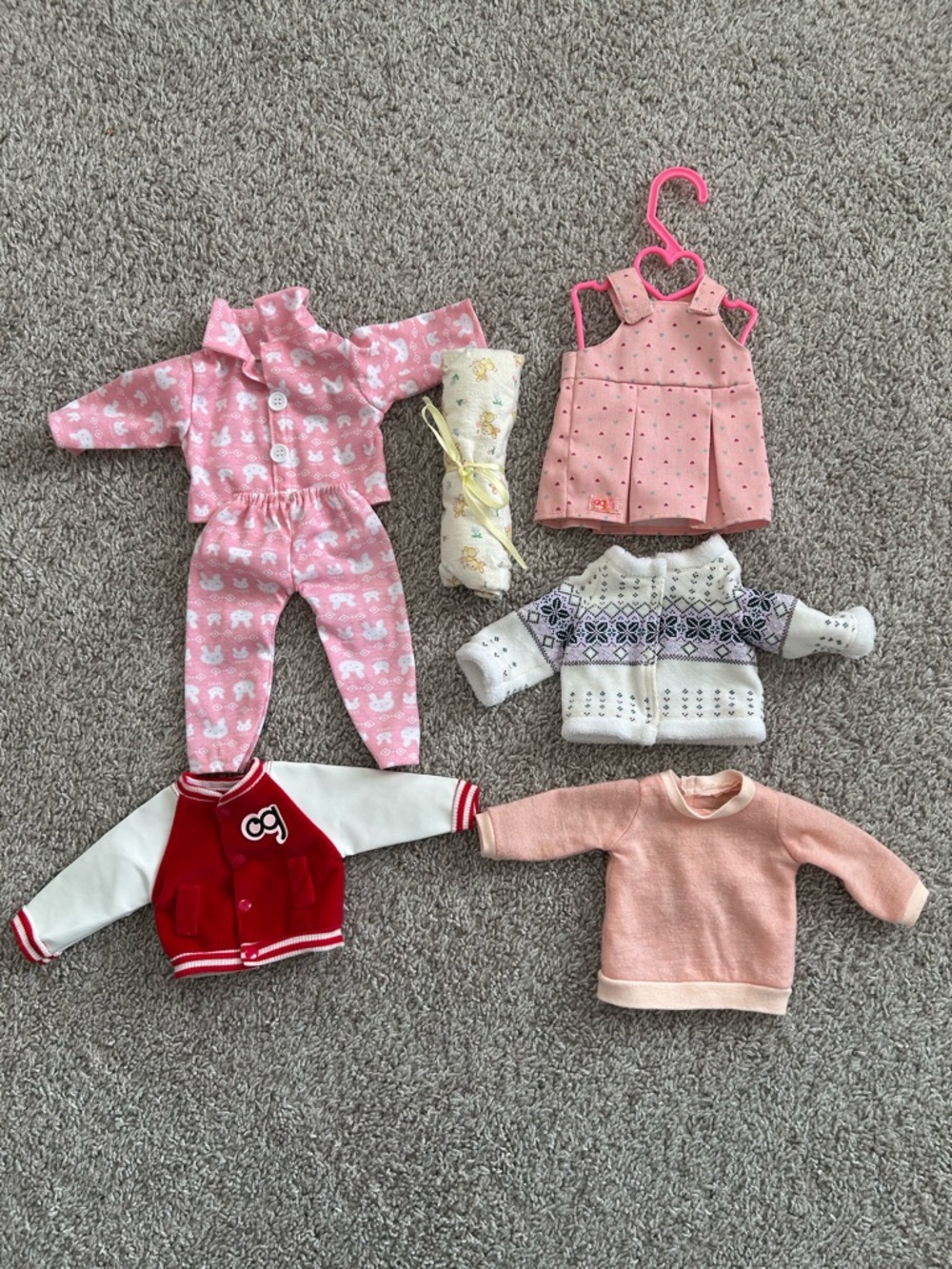 18” Doll Clothes Lot 8 items - Pink & Red Mix